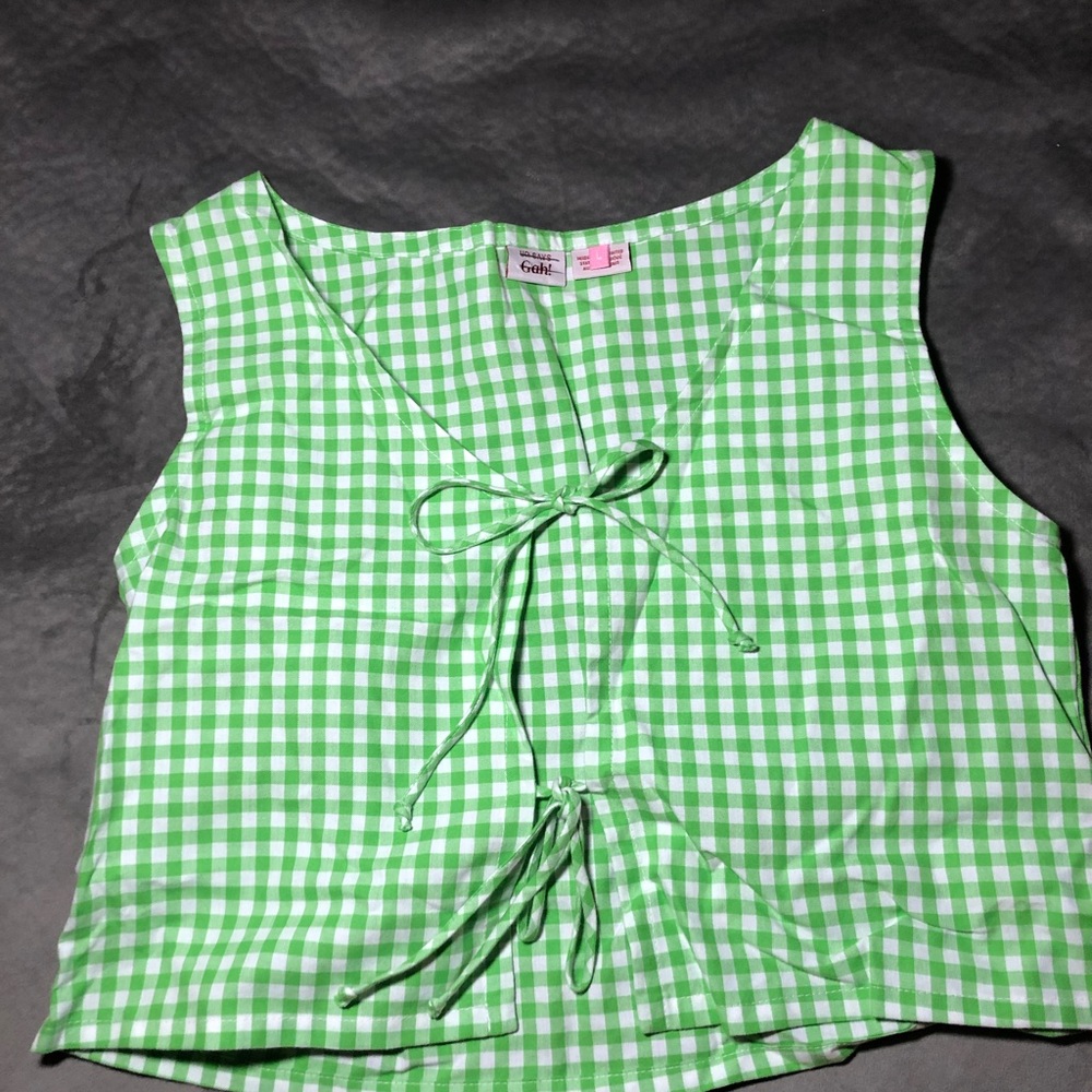 Gingham checkered green and white top size large